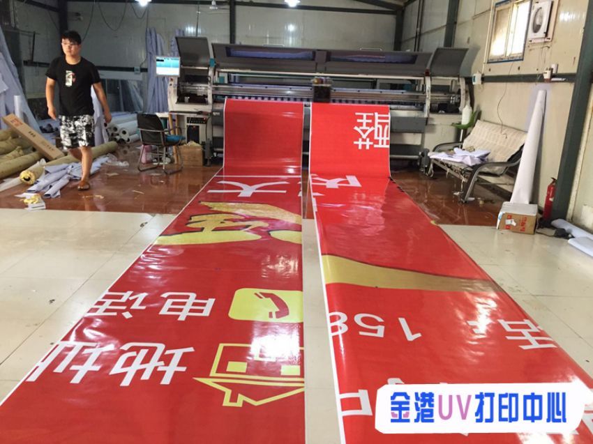 戶外廣告牌需要使用些什么材料的？